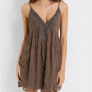 Vestique Mini Dress Brown
